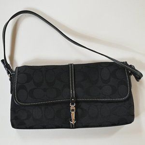 Authentic Vintage from early 00’s Coach Black Underarm classic purse